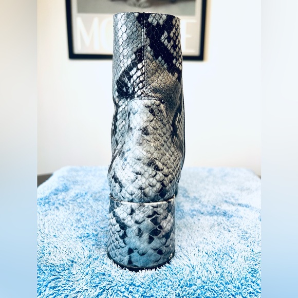 ELENA IACHI- SNAKE PRINT ANKLE BOOTS IN A SILVER, DARK GREY, A TOUCH OF BLACK - Picture 9 of 16